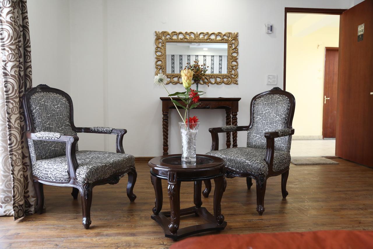 Home-Like Infinity Resort Vrindāvan Extérieur photo
